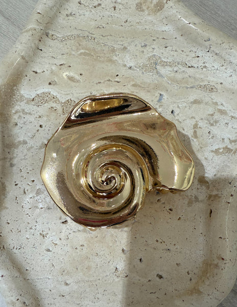 Shell Claw Clip