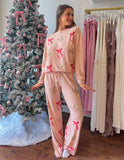 Under the Mistletoe Set