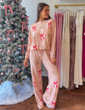 Under the Mistletoe Set