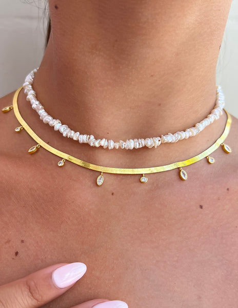 Disq Pearl Choker